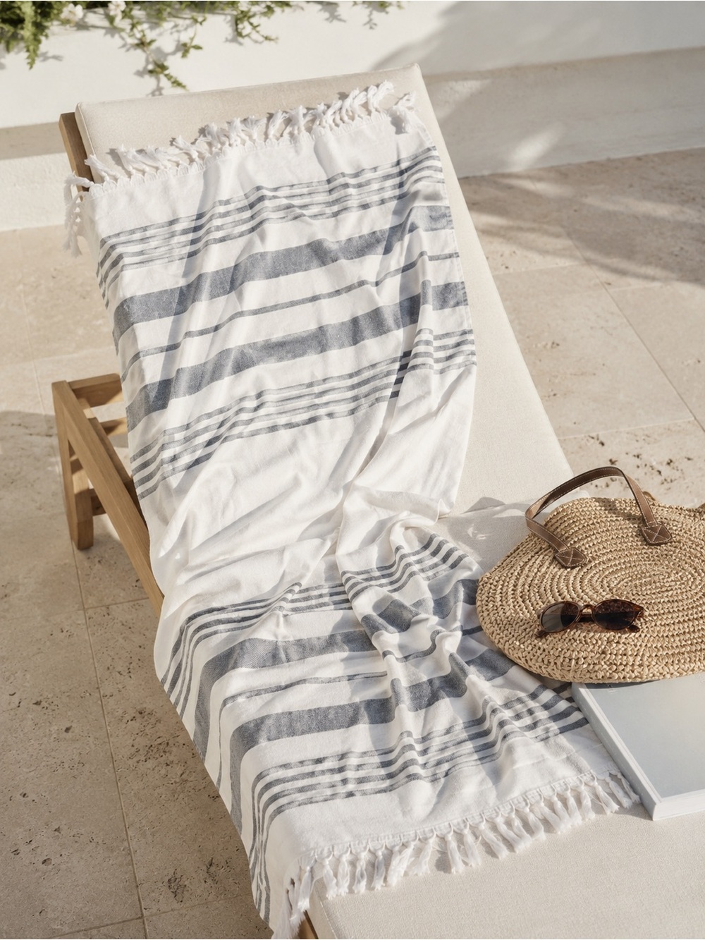 Serena & Lily Capri Fouta Turkish Beach Towel Blanket With Fringe 40” x 70”
